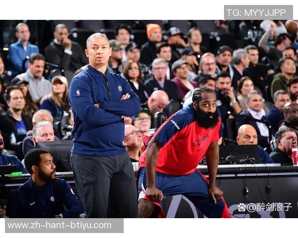 小卡带领快船挑战掘金争夺西部季后赛席位的关键战役